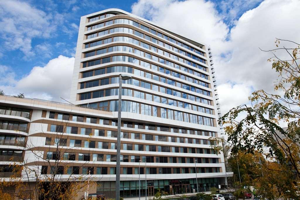 Hotel Hampton By Hilton Center East