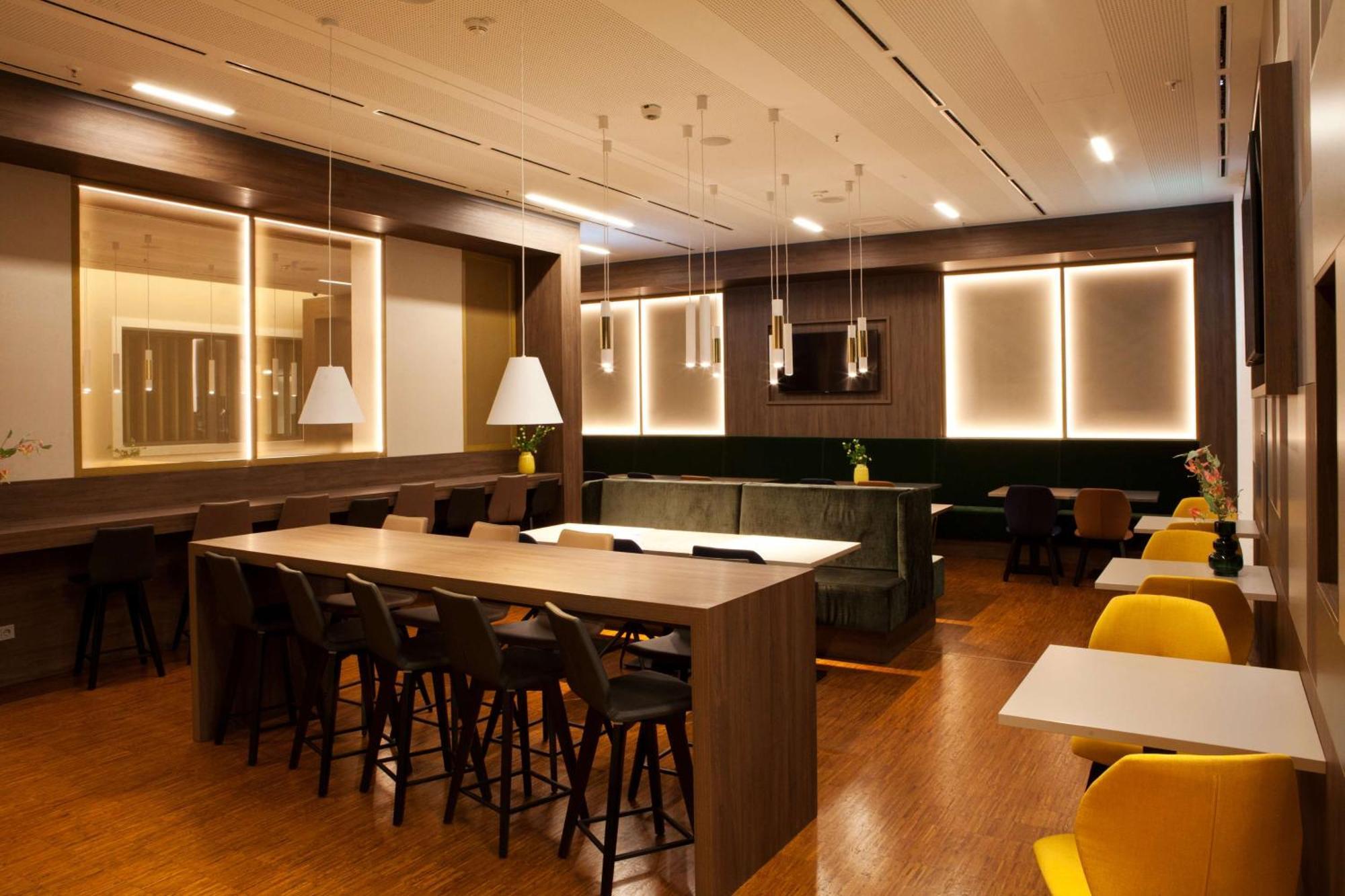 Hampton By Hilton Center East 3* München