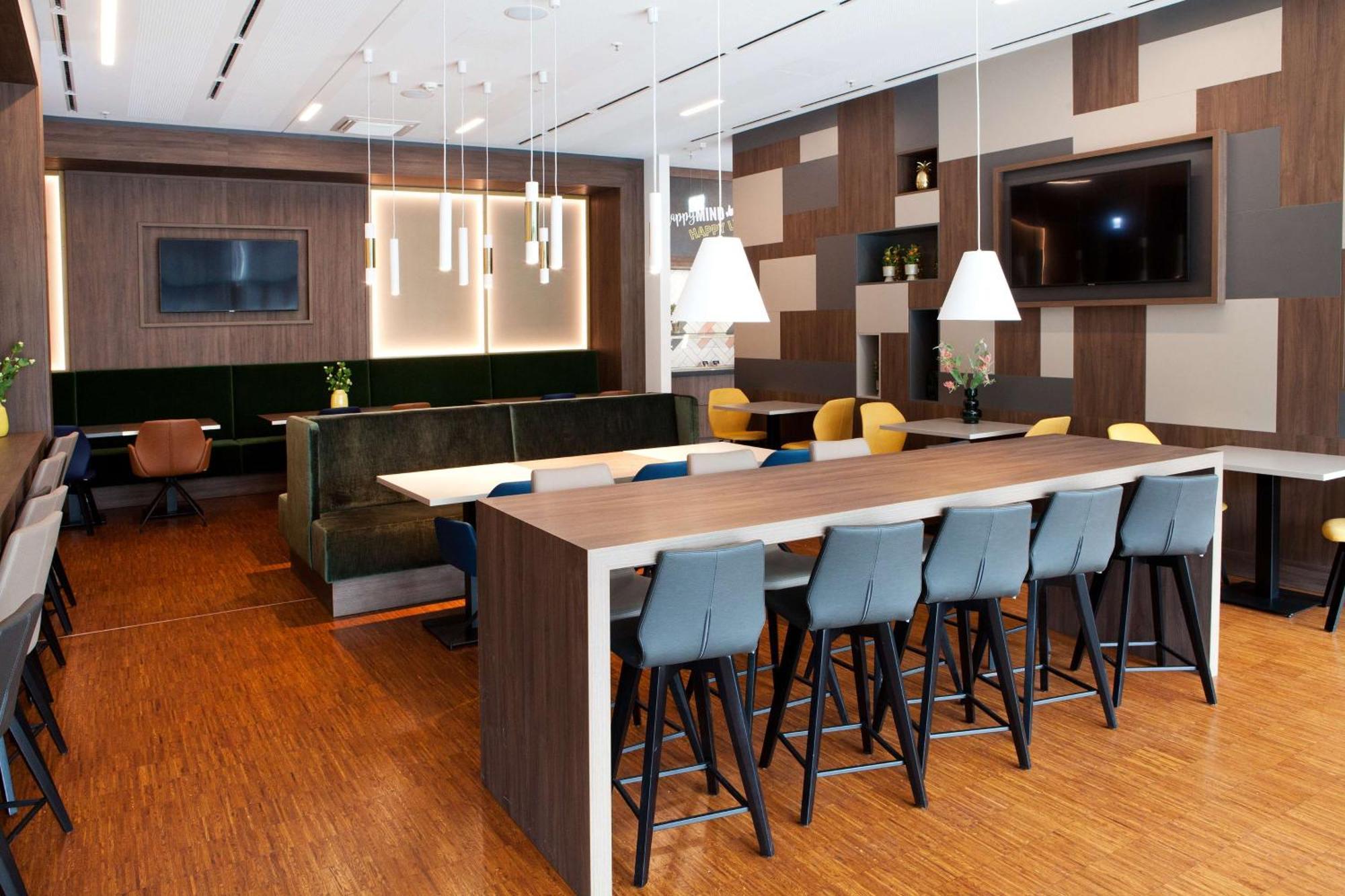 Hampton By Hilton Center East Hotel München